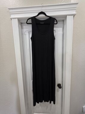 Essentials Black Sleeveless Maxi Dress